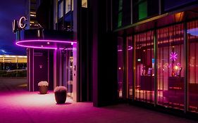 Hotel Vic